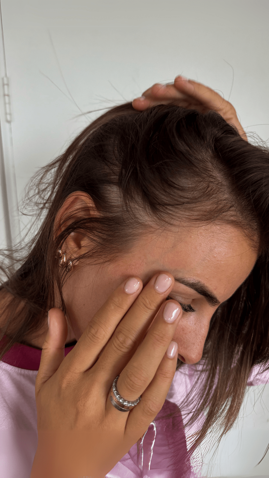 Indy Clinton showcasing her before using Bouf